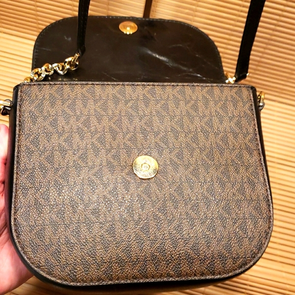 Sold Michael Kors Crossbody Logo MK Brown and Black Purse - Picture 8 of 15